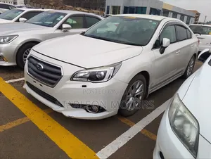 Subaru Legacy 2.5i Premium AWD 2016 White