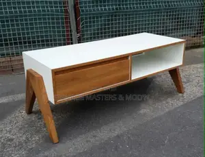 Center Piece Table