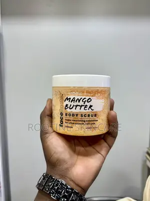 Facts Facts Mango Butter Body Scrub 400g
