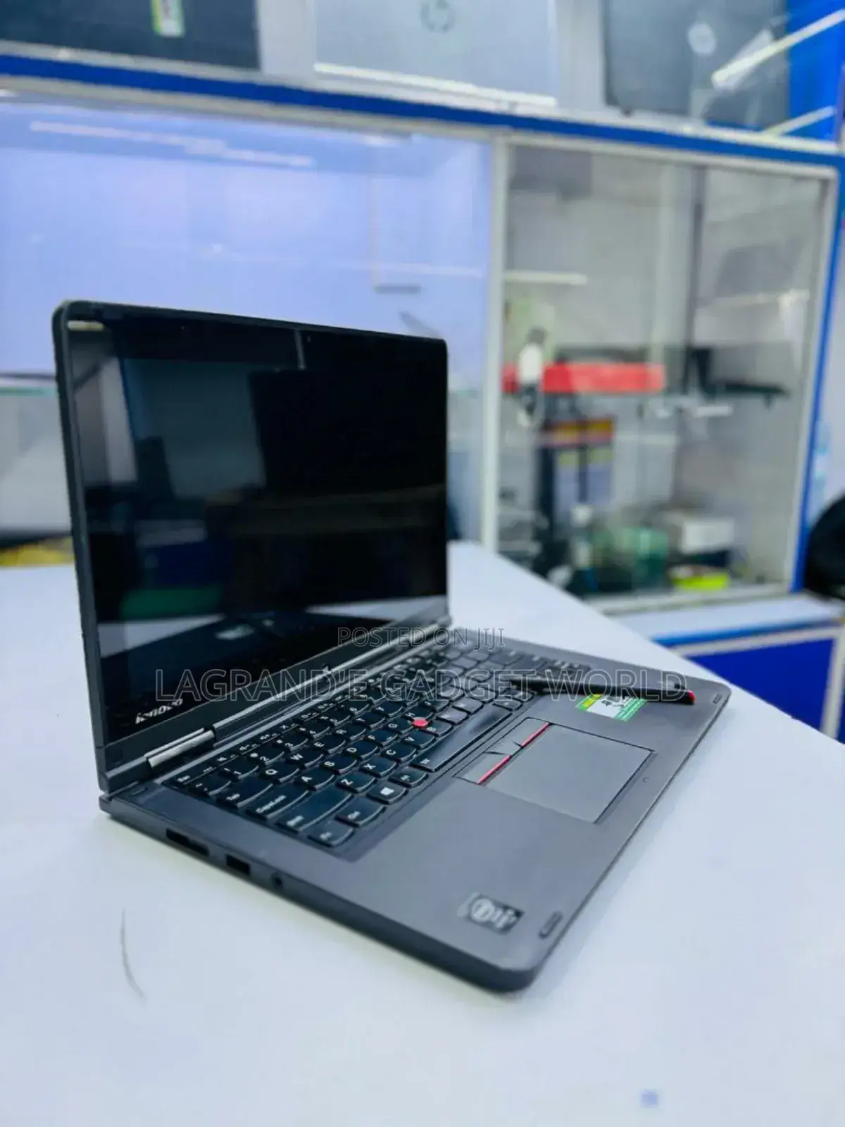 Laptop Lenovo ThinkPad Yoga 8GB Intel Core I5 HDD 500GB