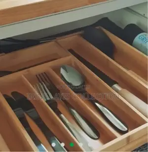 Bamboo Cutlery Drawer Organizer.