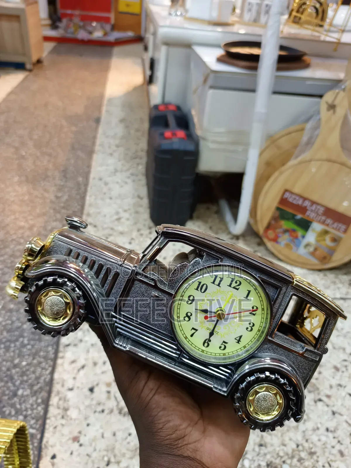 Vintage Car-Shaped Alarm Clock.