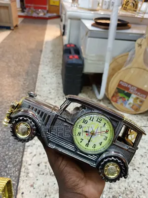 Vintage Car-Shaped Alarm Clock.