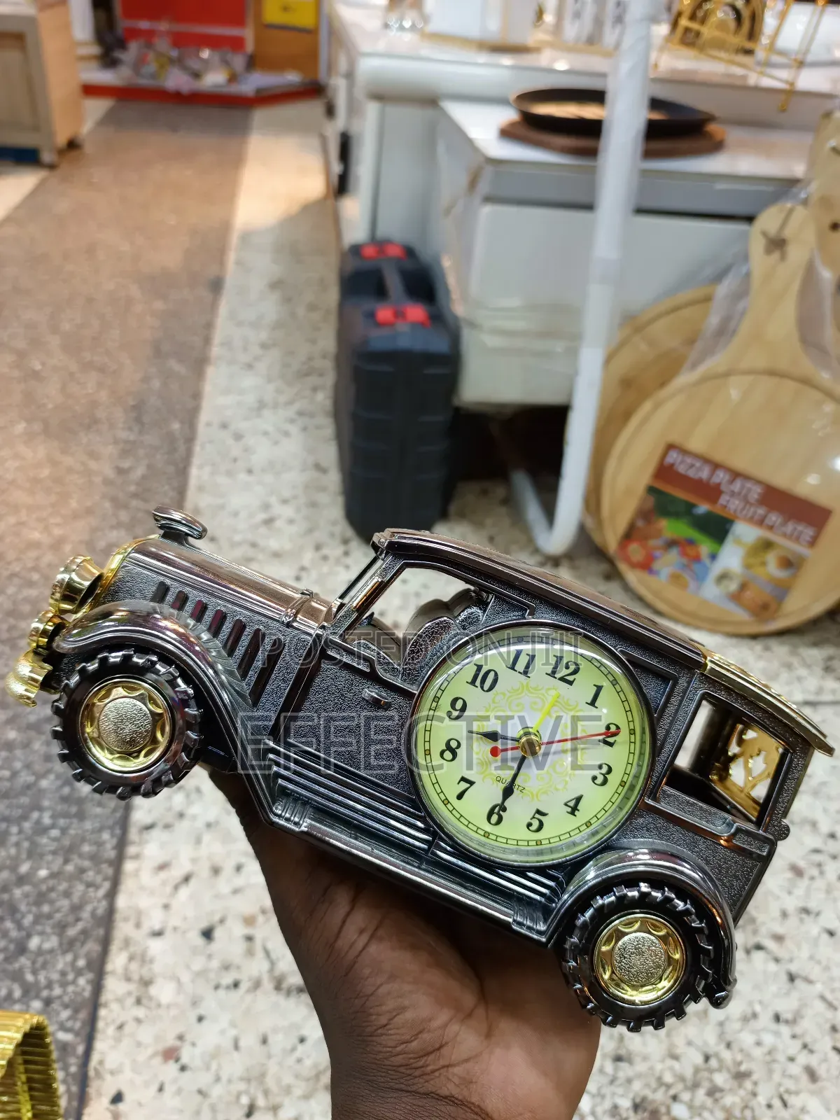 Vintage Car-Shaped Alarm Clock.