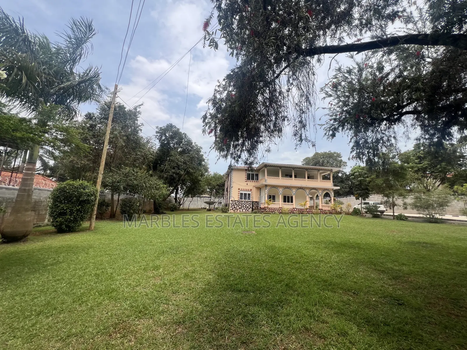 10 Rooms Office Space for Rent in Bugolobi