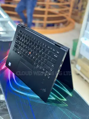 Laptop Lenovo ThinkPad X1 Carbon 16GB Intel Core I7 SSHD (Hybrid) 256GB