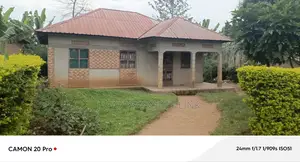 Furnished 3bdrm House in Kabalore for sale