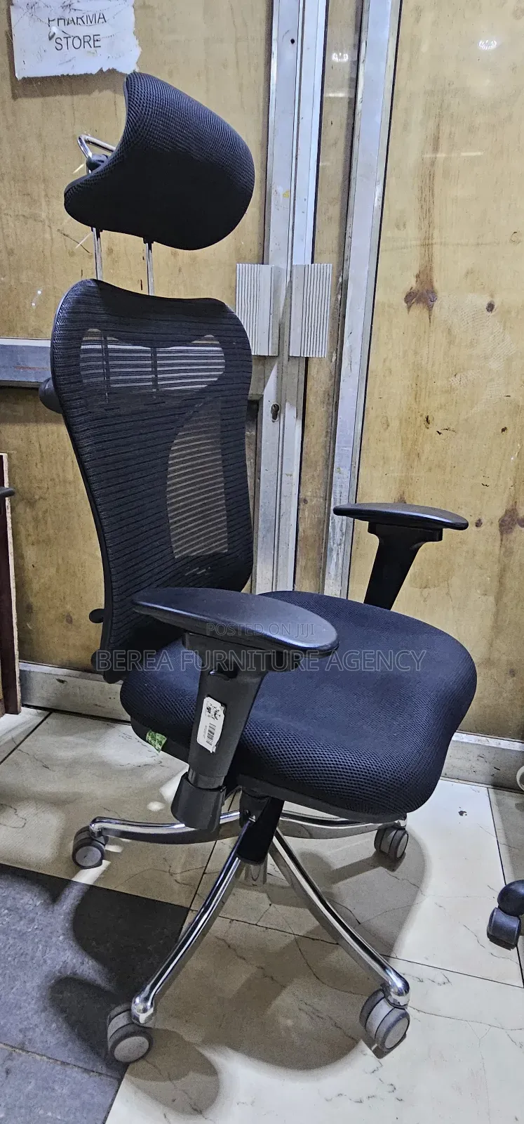 Strong and Durable Offce Chair