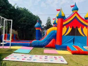 3 in 1 Bouncing Castle With a Swimming Pool