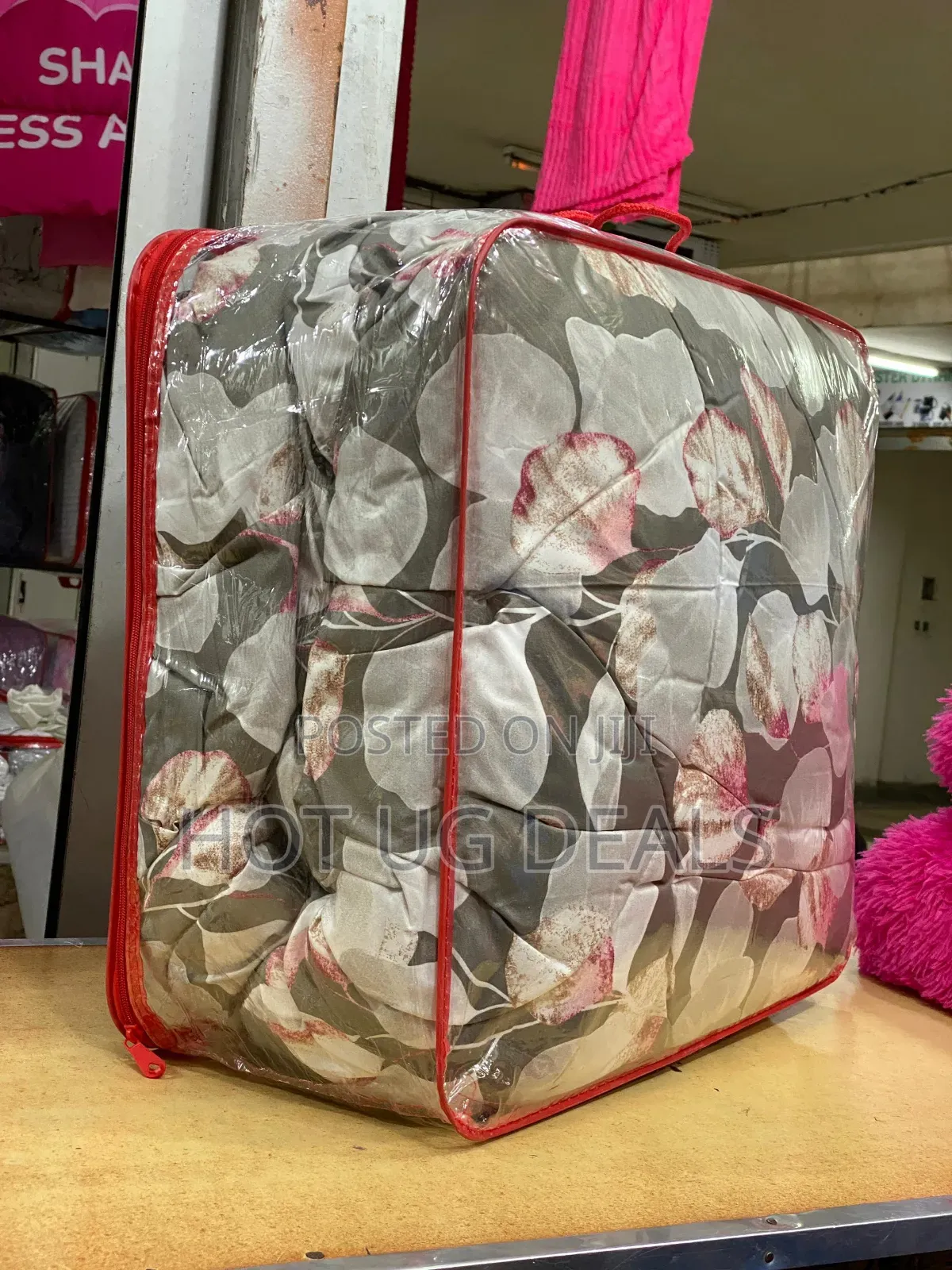 5*6 Duvet Set, 1 Duvet 1 Bedsheet & 2 Pillow Cases