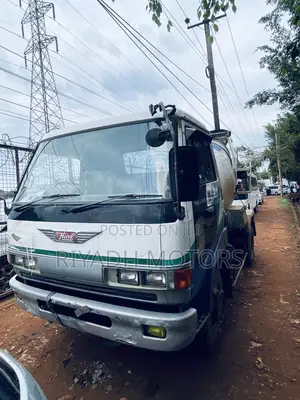 Hino Concrete Mixer