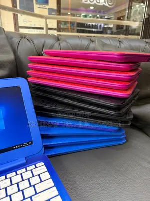 Laptop HP Stream 11 2GB Intel Celeron SSD 32GB