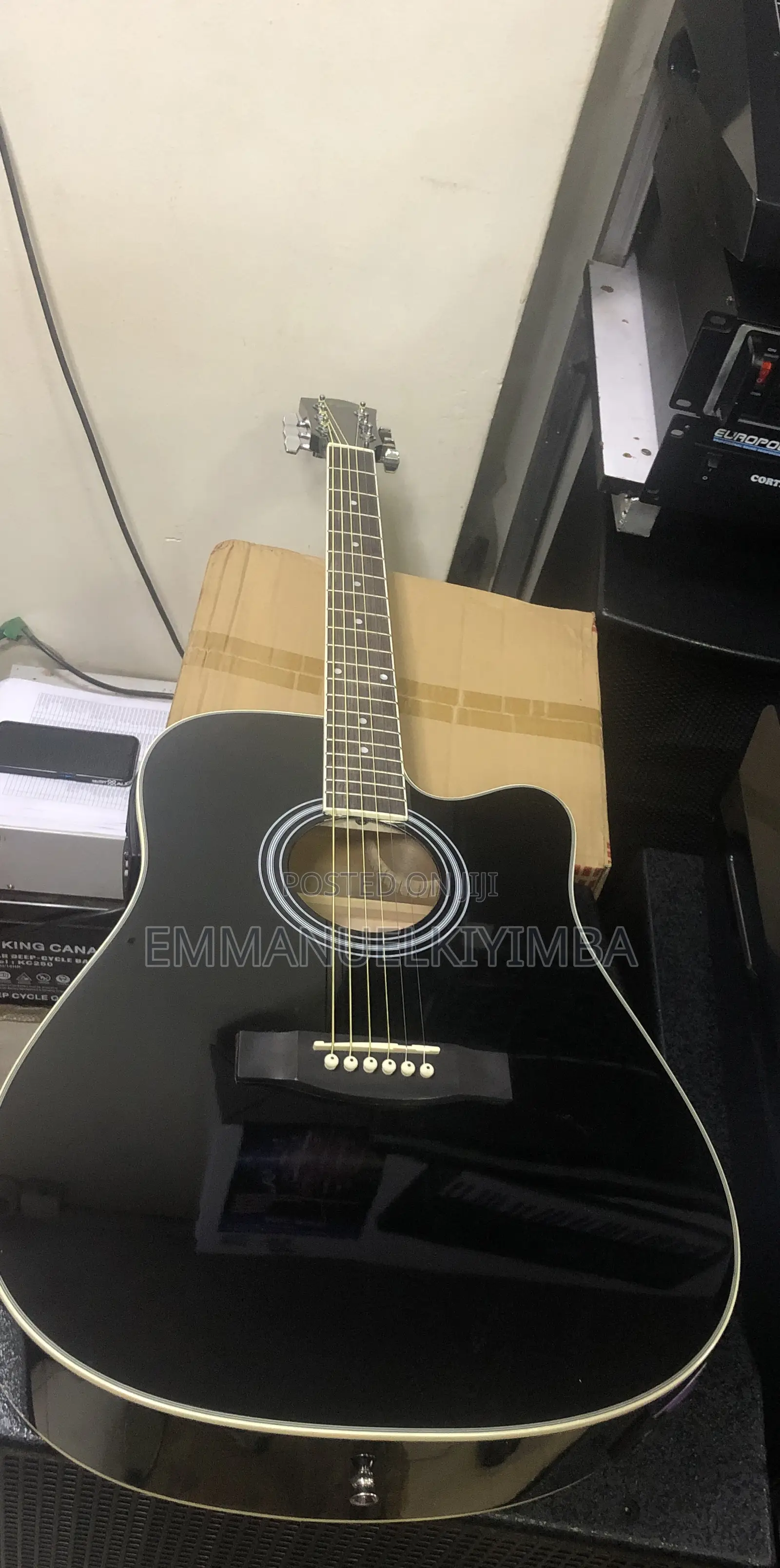 Magical Acoustic Guitar Black N