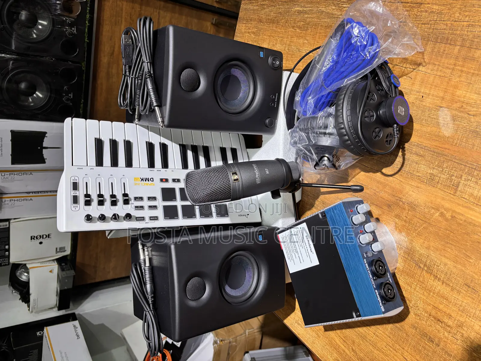 Presonus Studio Bundle. Complete Home Studio
