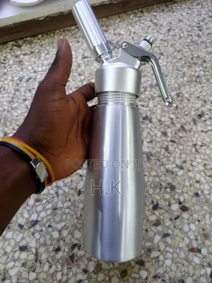 Whipped Cream Dispenser