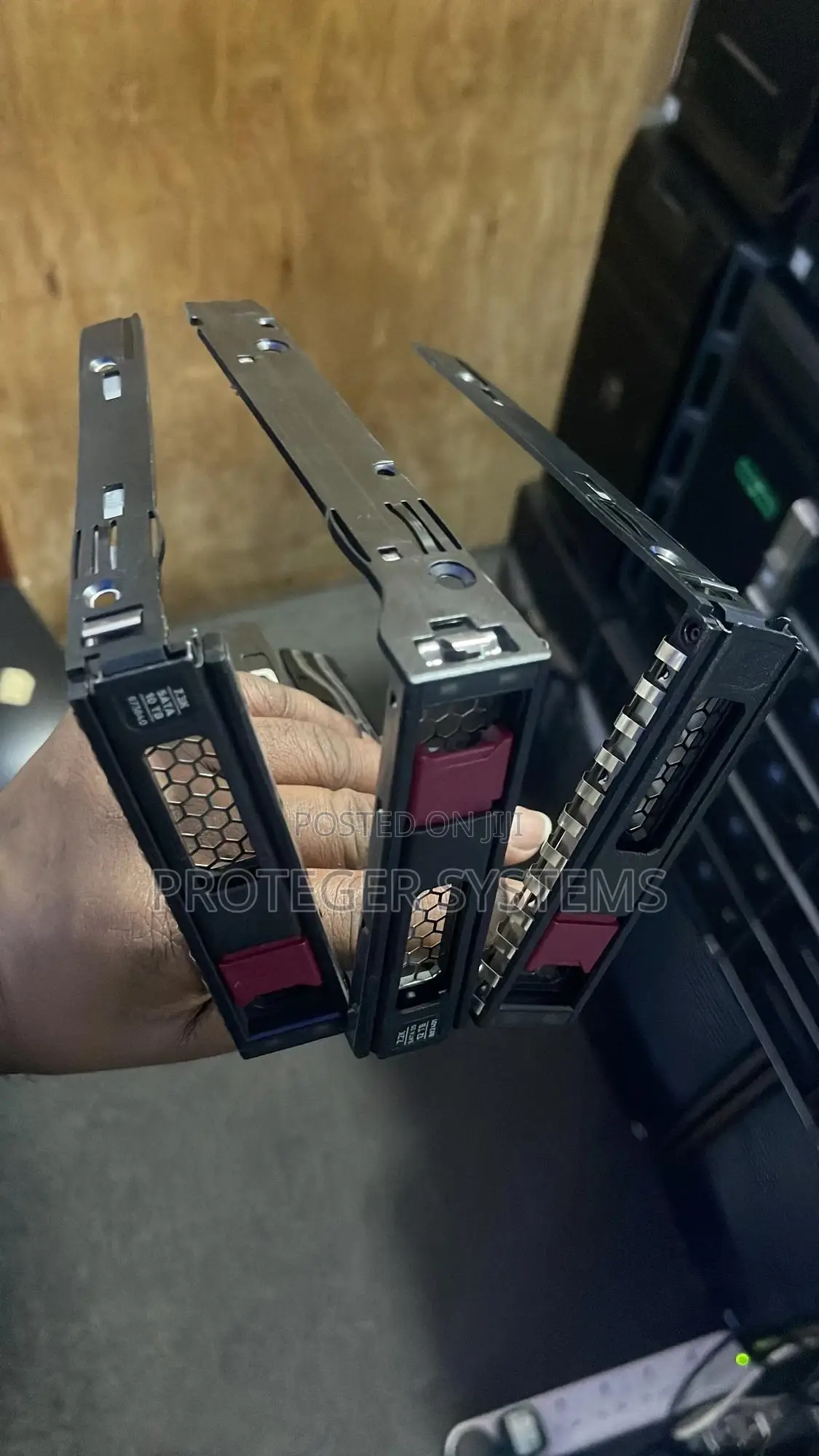 Hpe Server Sas Drive Caddy/Tray
