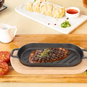 Cast Iron Grizzler Pan With Wooden Base