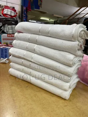 New Large Absorbent Cotton Bath Towel - White