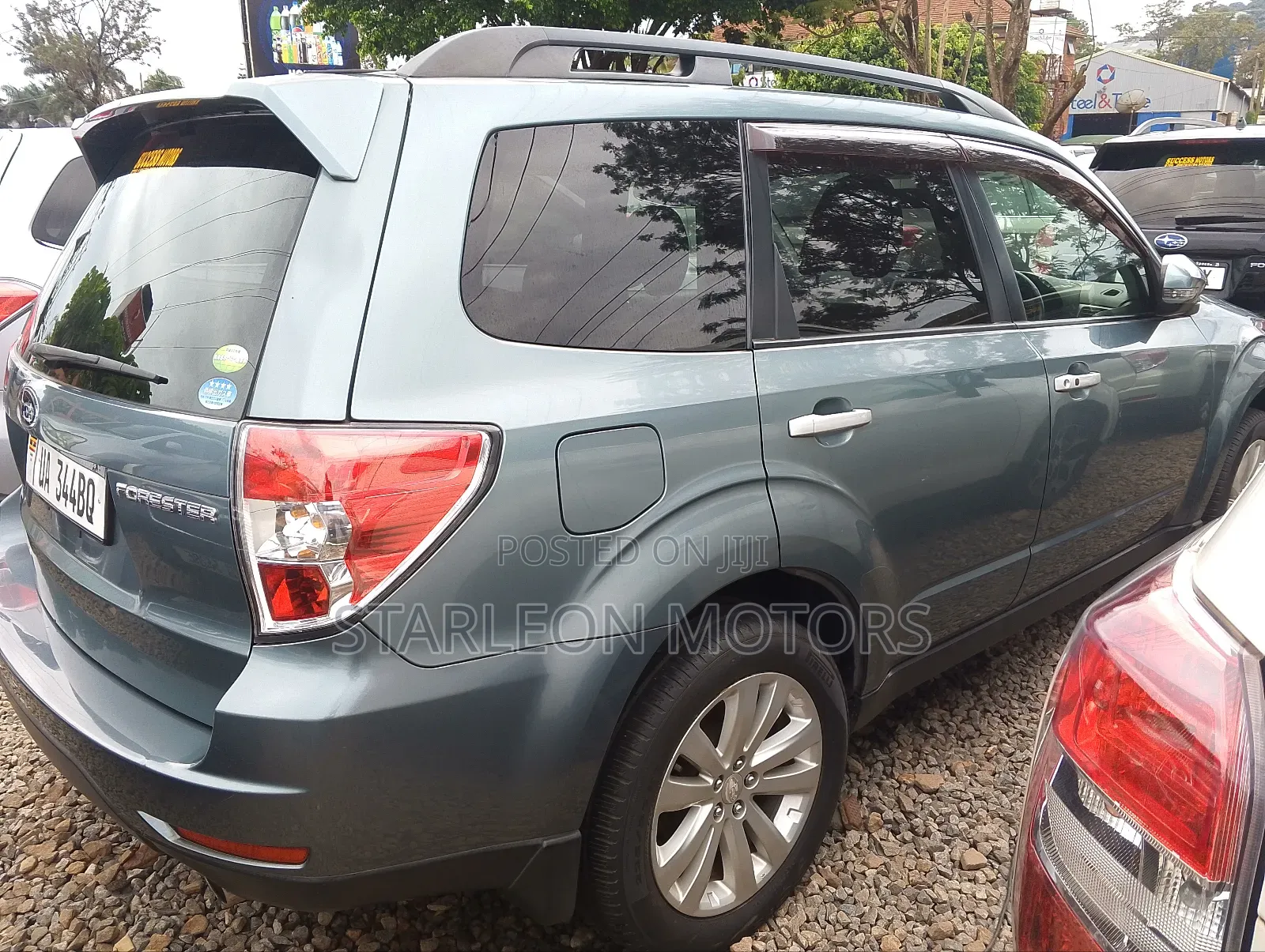 Subaru Forester 2011 Teal