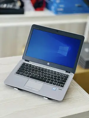 Laptop HP EliteBook 820 G3 8GB Intel Core I7 SSHD (Hybrid) 500GB
