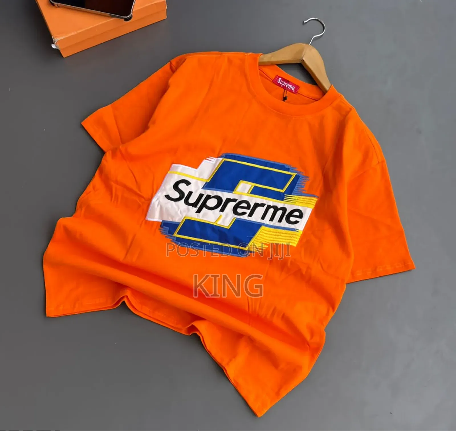 Indispensable T-Shirt