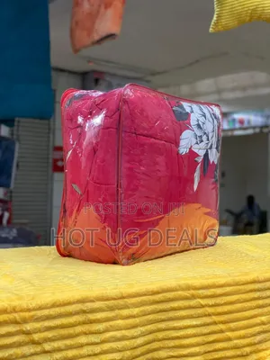 5x6 Bedcover With One Bedsheet And Two Pillow Covers - Multicolored