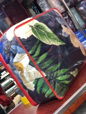 5x6 Bedcover With One Bedsheet And Two Pillow Covers - Multicolored