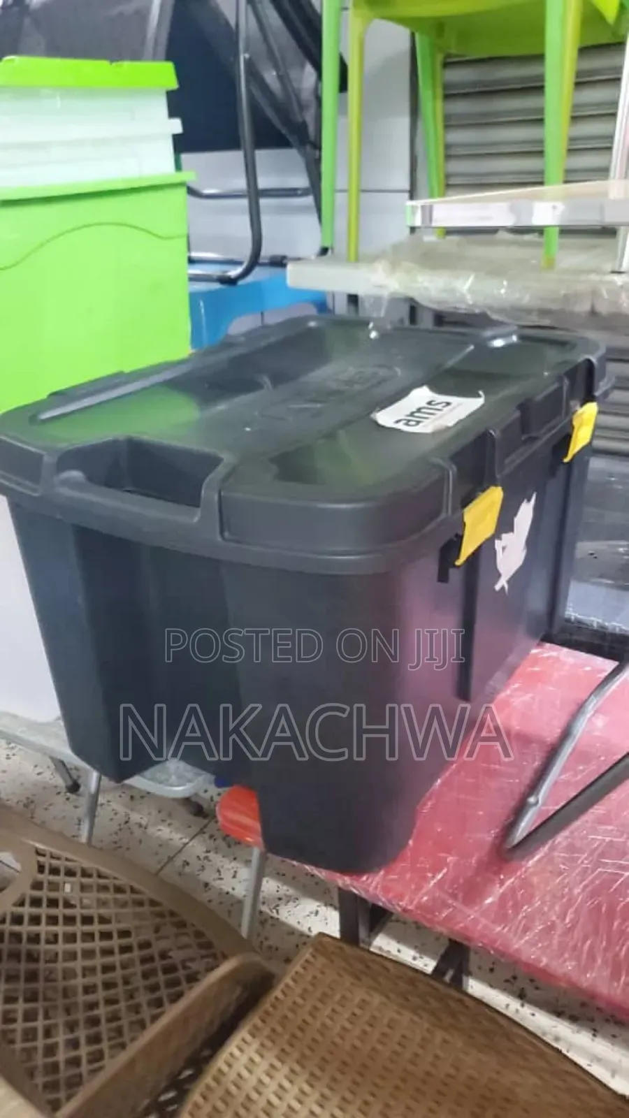 Its Agood Strong Plastic Container