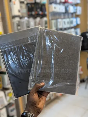 Remarkable Paper Pro Folio Leather Magnetic Case