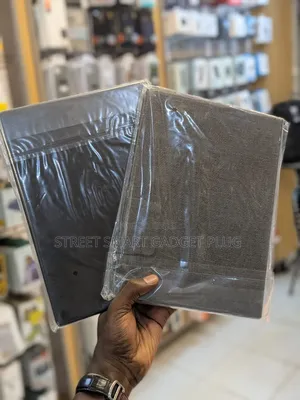 Remarkable Paper Pro Folio Leather Magnetic Case