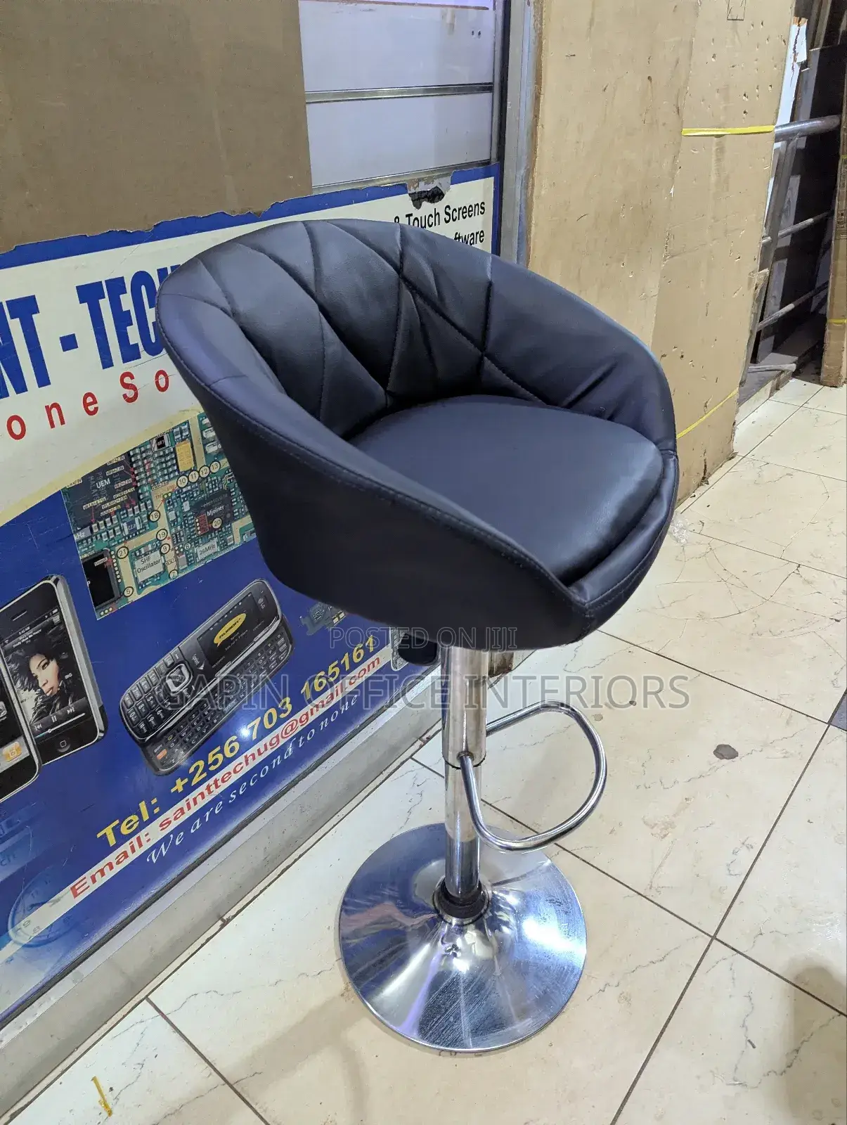 Refurbished Adjustable Bar Stool Chair Ready for Pick Up/ Derivery