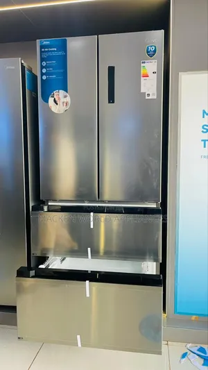 692 Liters Media French Door Fridge