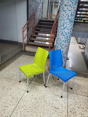 Imported Crown Plastic Chairs Tec