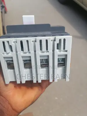 Abb 4p McCb 100a