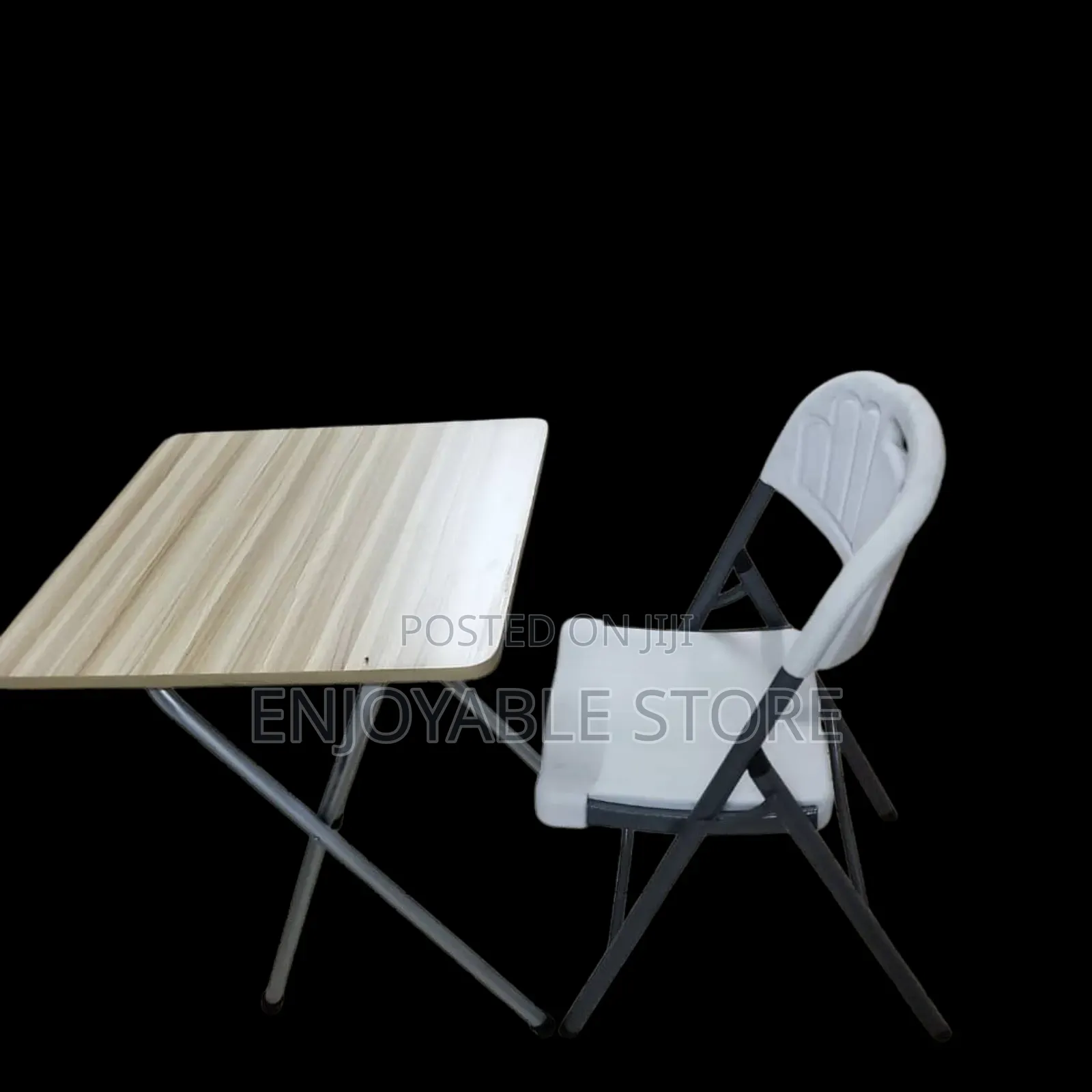Foldable Plastic Chair and Table