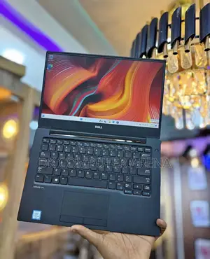 Laptop Dell Latitude 13 7370 8GB Intel Core I5 SSD 256GB