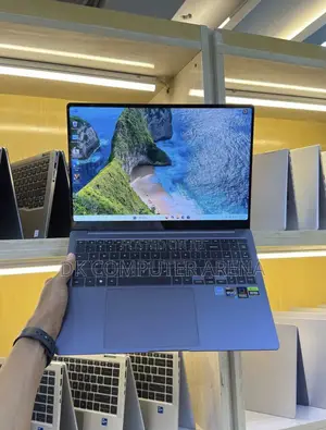 Samsung Galaxy Book3 360 15 NP750QFG 16GB Intel Core I5 SSD 512GB