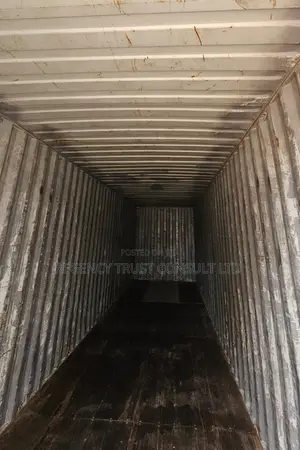 Cheap 40ft Cargo Container Available for Sale in Bugolobi