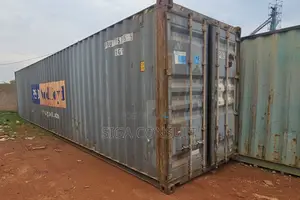 Clean 40ft Cargo Container Is Available for Sale 13m in Bweyogerere