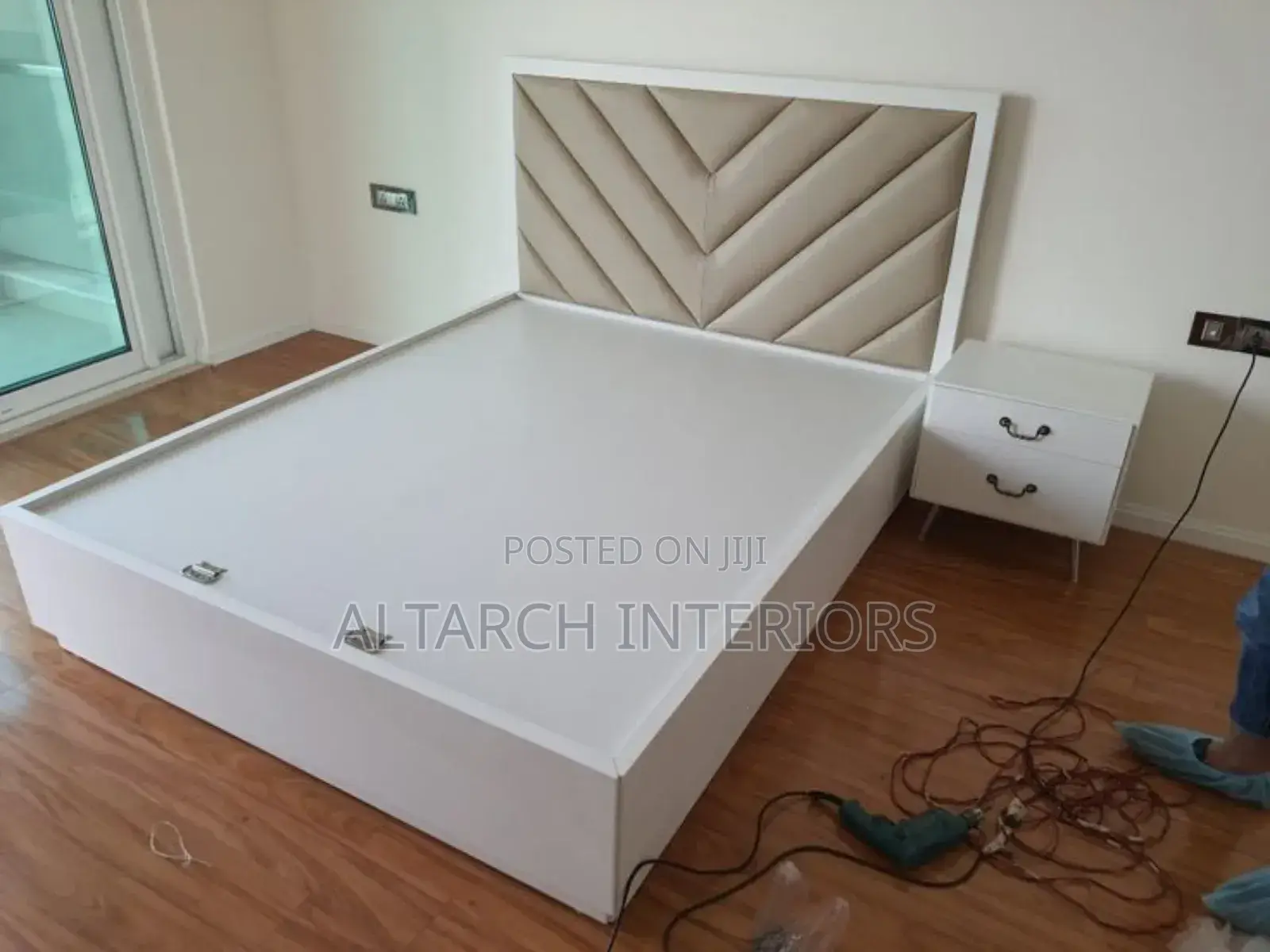 5x6 White Floor Bed With Bedside Drawer and Dressed Headboard