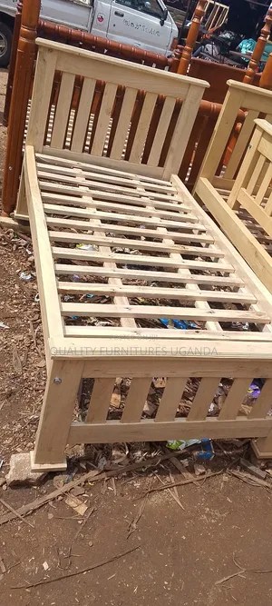 Sleigh 3*6 Bed