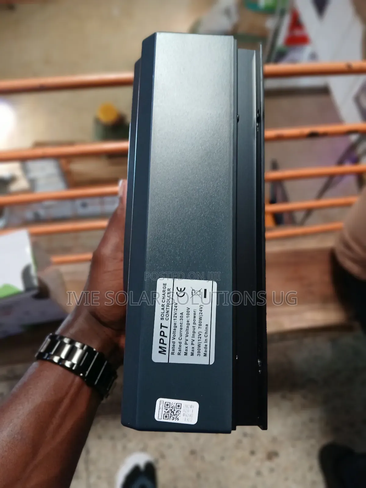 MPPT Charge Controller 30a