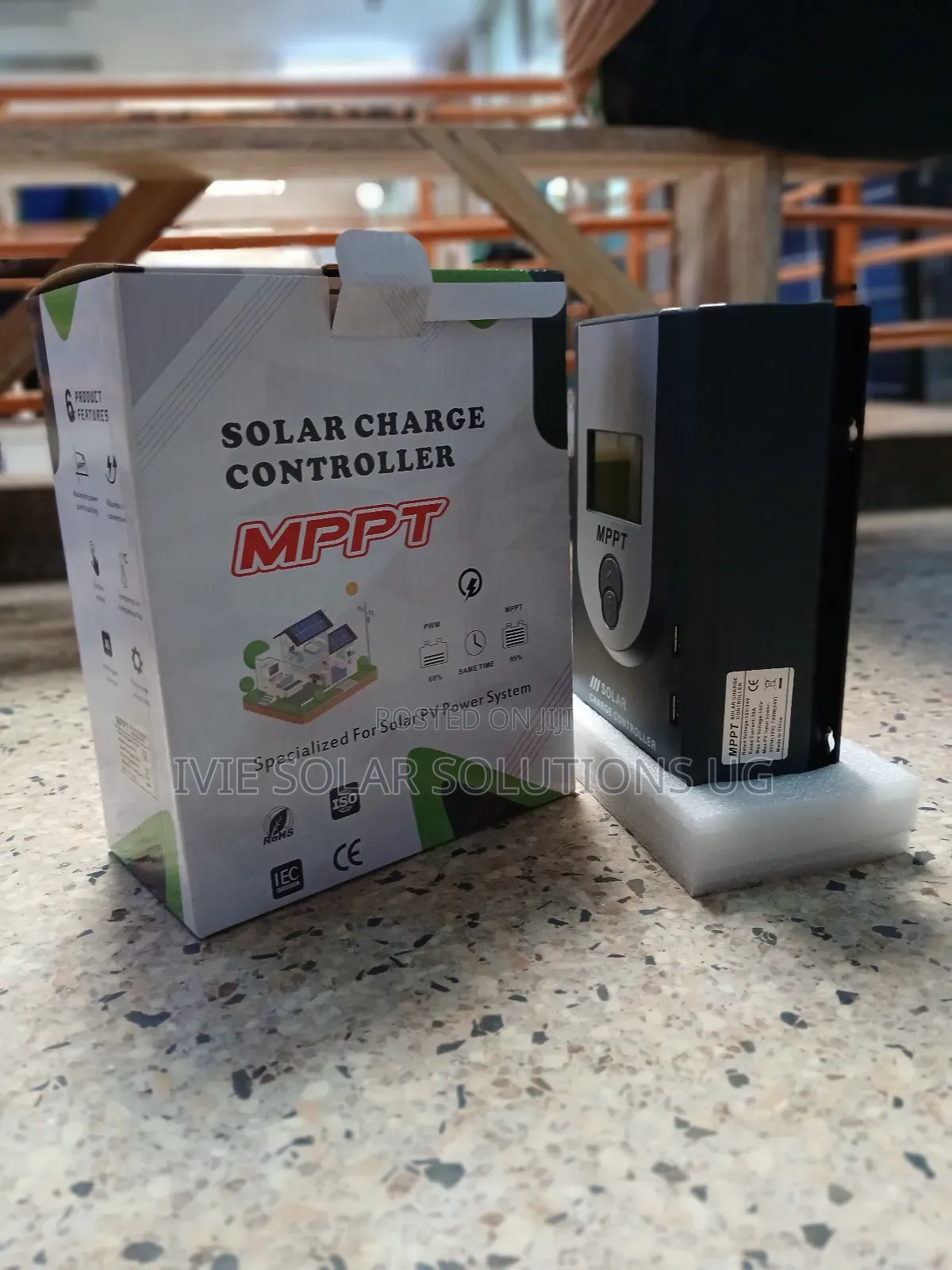 MPPT Charge Controller 30a