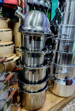 Stainless Steel Cook Ware Set.