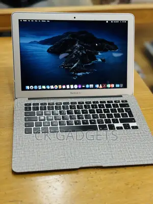 Laptop Apple MacBook Air 8GB Intel Core I5 SSD 128GB