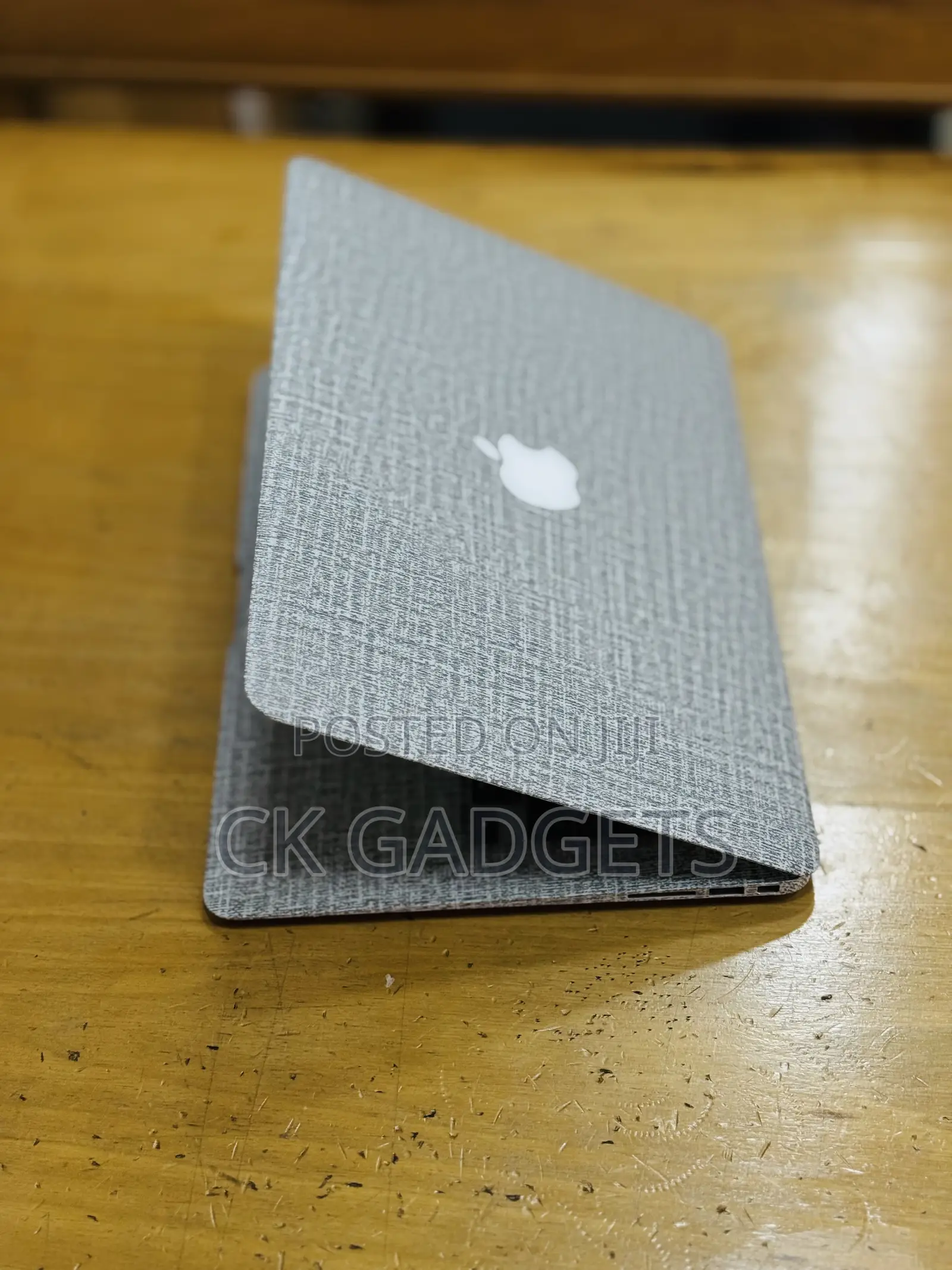 Laptop Apple MacBook Air 8GB Intel Core I5 SSD 128GB