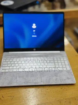 Laptop HP 15s 16GB AMD Ryzen 5 SSD 512GB