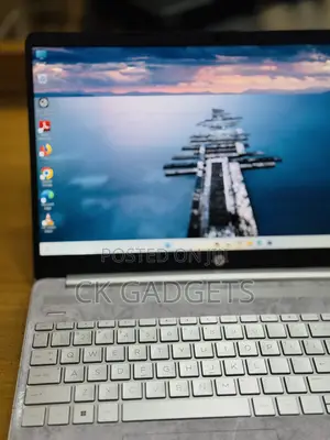 Laptop HP 15s 16GB AMD Ryzen 5 SSD 512GB