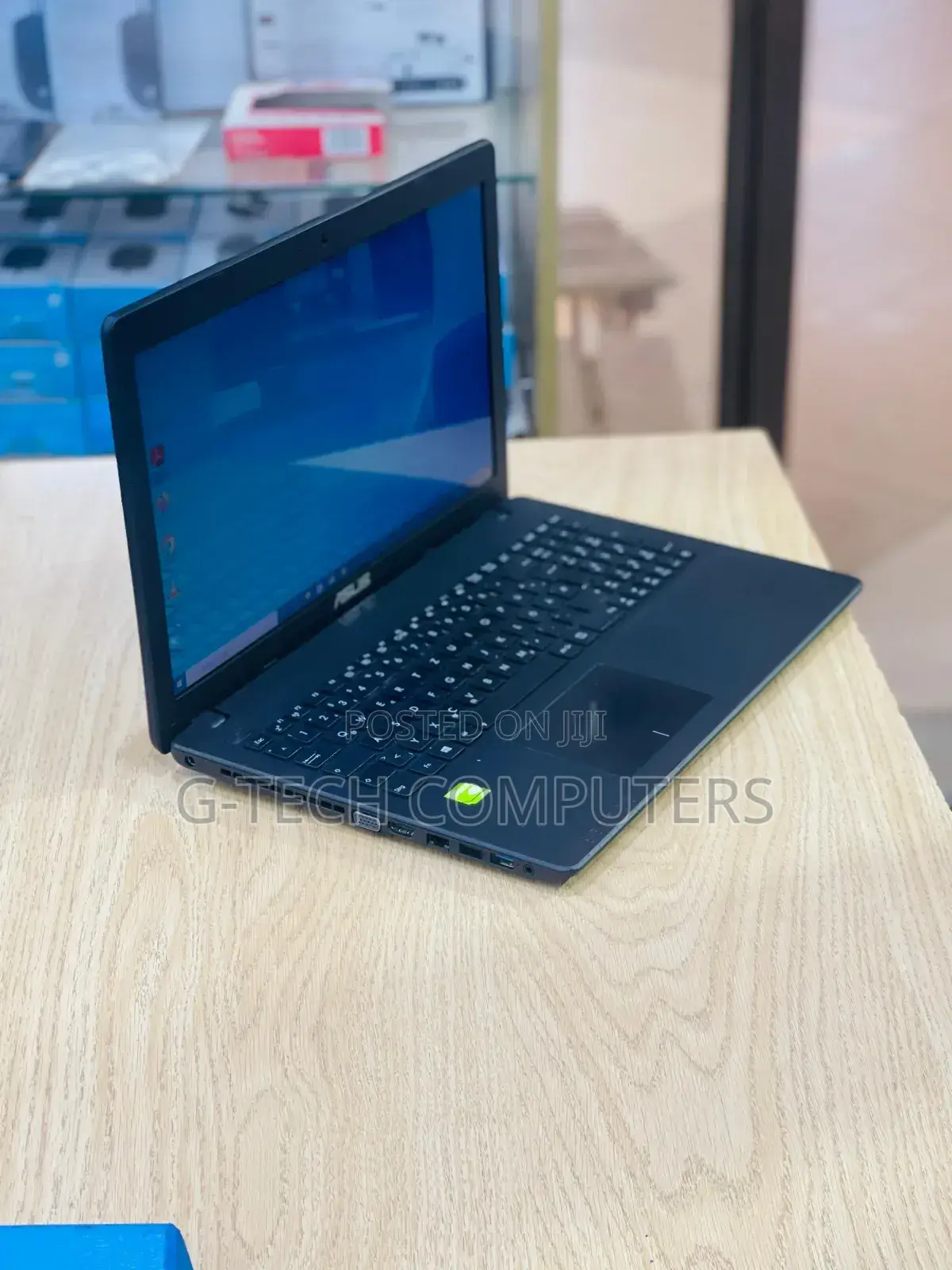 New Laptop Asus X550CC 8GB Intel Core I7 SSD 256GB