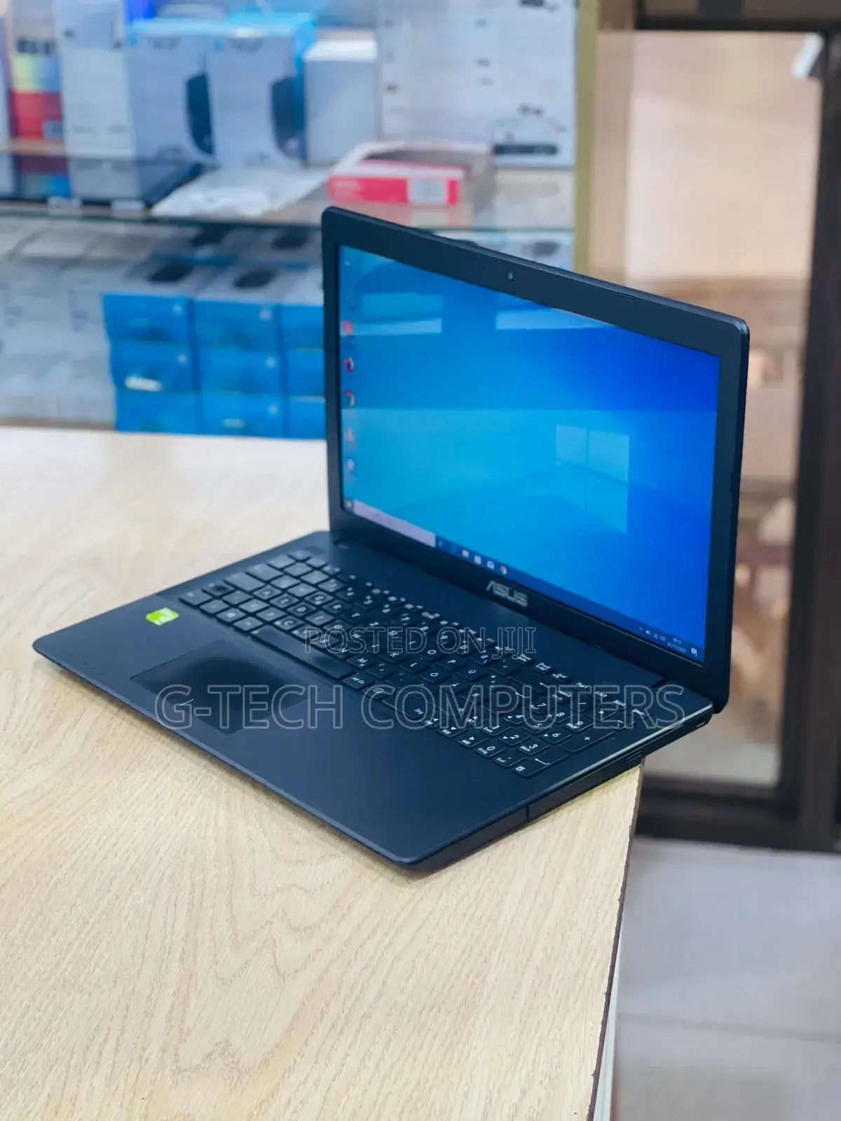 New Laptop Asus X550CC 8GB Intel Core I7 SSD 256GB